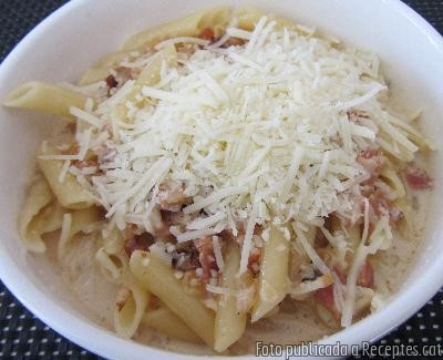 Macarrons a la carbonara